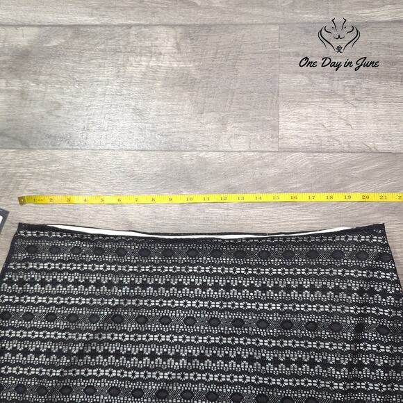 Worthington Plus Size Layered Pencil Skirt Size 20W - Picture 3 of 5